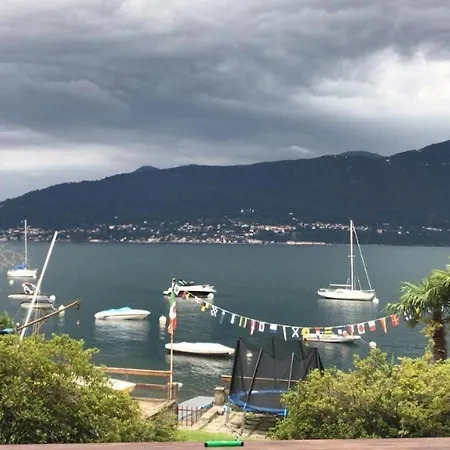 Casa Chia Lago Maggiore Apartmán Laveno-Mombello